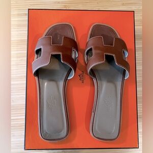 Hermes Oran Sandals / Size EU 36 or US 6 / Color Gold (Tan/Brown)